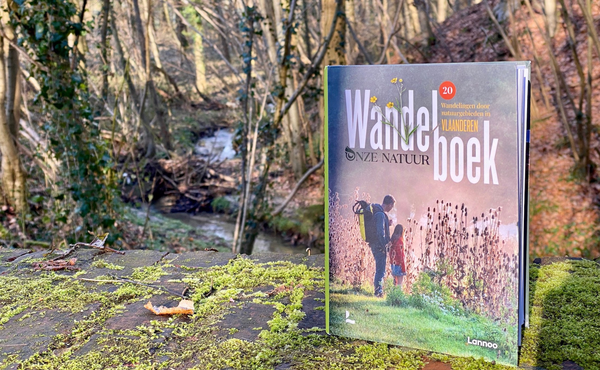 Ook zin om te wandelen in Vlaamse natuurgebieden met het Wandelboek van Onze Natuur?